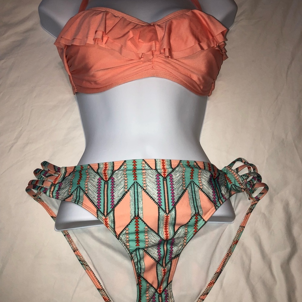Strapless/halter bikini
